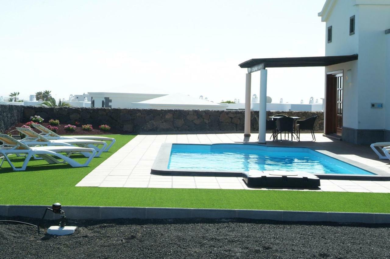 Villa Esterlicia Playa Blanca  Eksteriør billede