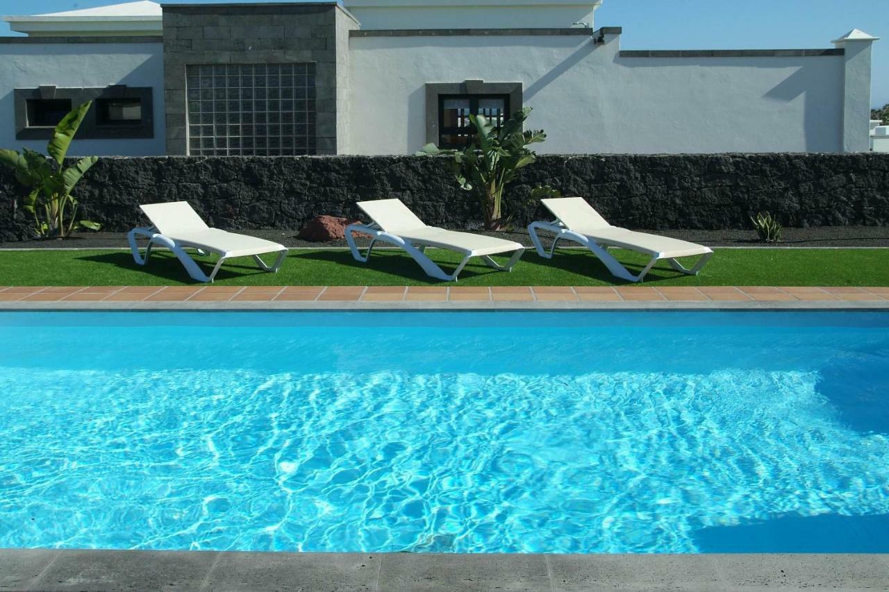 Villa Esterlicia Playa Blanca  Eksteriør billede